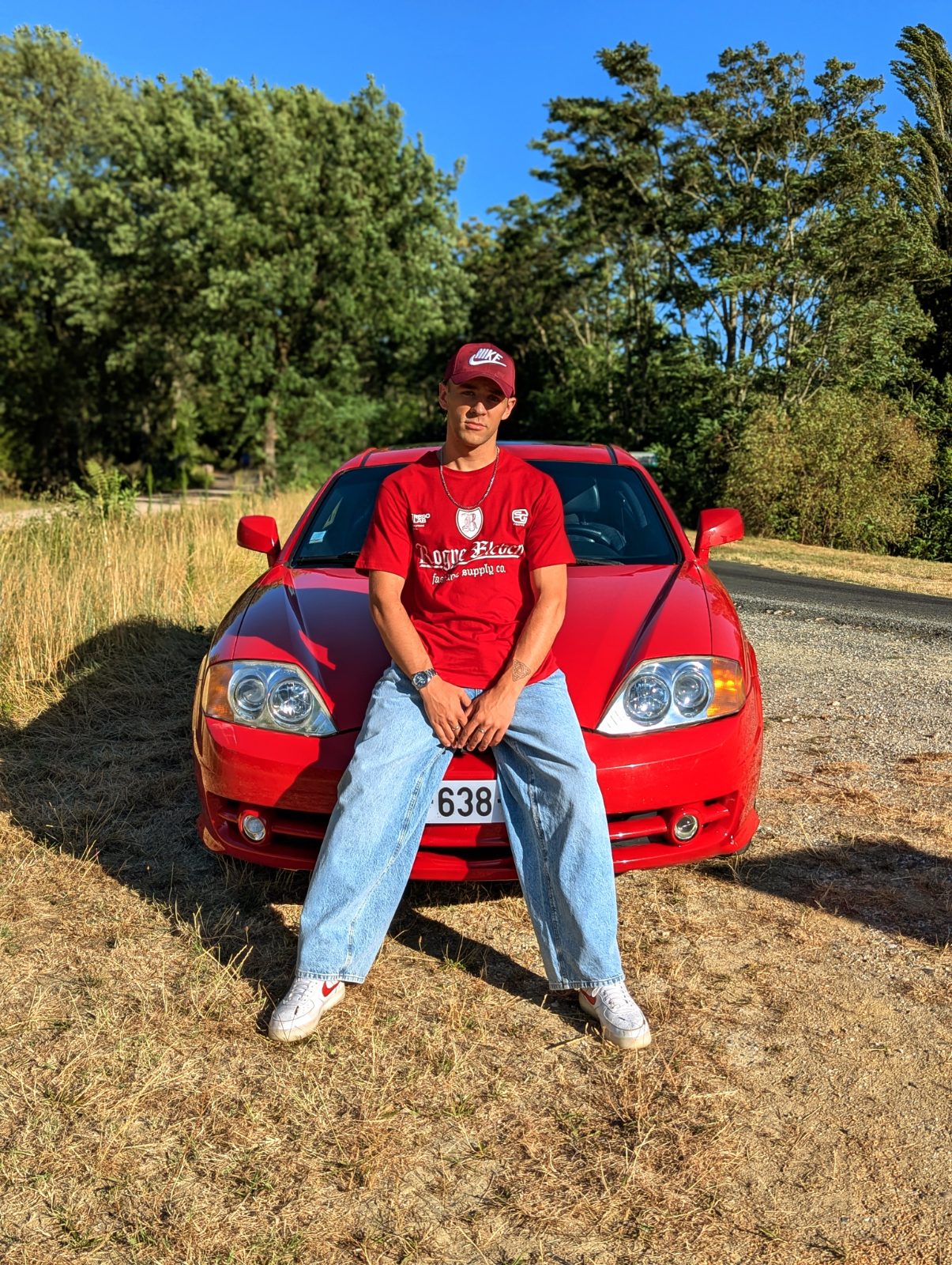 Hyundai Coupé FX rouge, profil